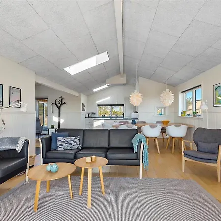 Bv216-blavand-nordslugen-11-a بيت للعطل